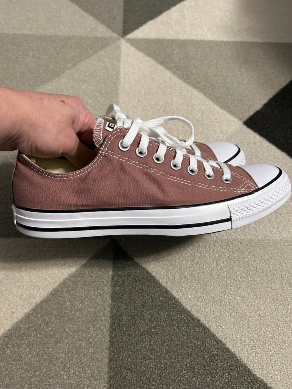 Converse All Star Chuck Taylor Mauve Sneakers Men's 9/Women's 11